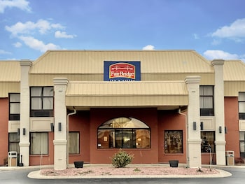 econo lodge fort wayne