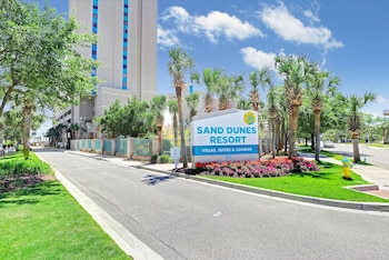 sand dunes tower suites and villas