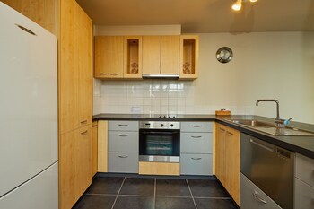 seafront apartment at kaikoura holiday homes