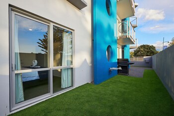 seafront apartment at kaikoura holiday homes