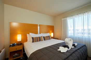 seafront apartment at kaikoura holiday homes