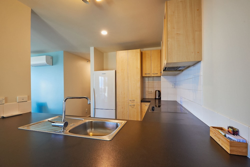 seafront apartment at kaikoura holiday homes