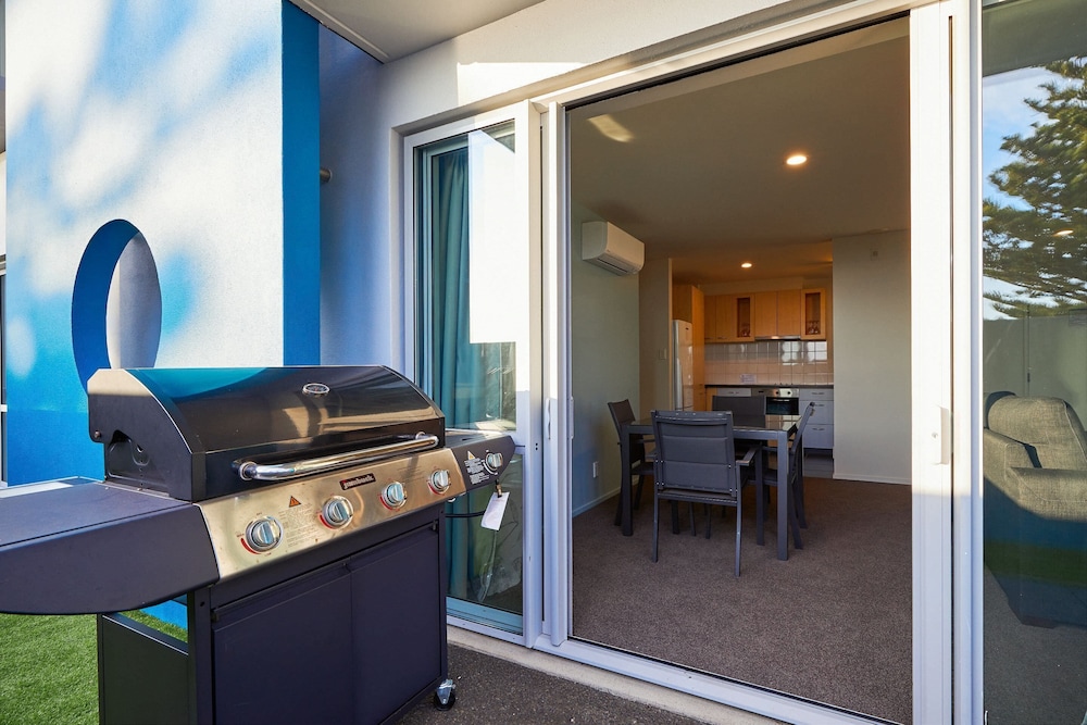 seafront apartment at kaikoura holiday homes