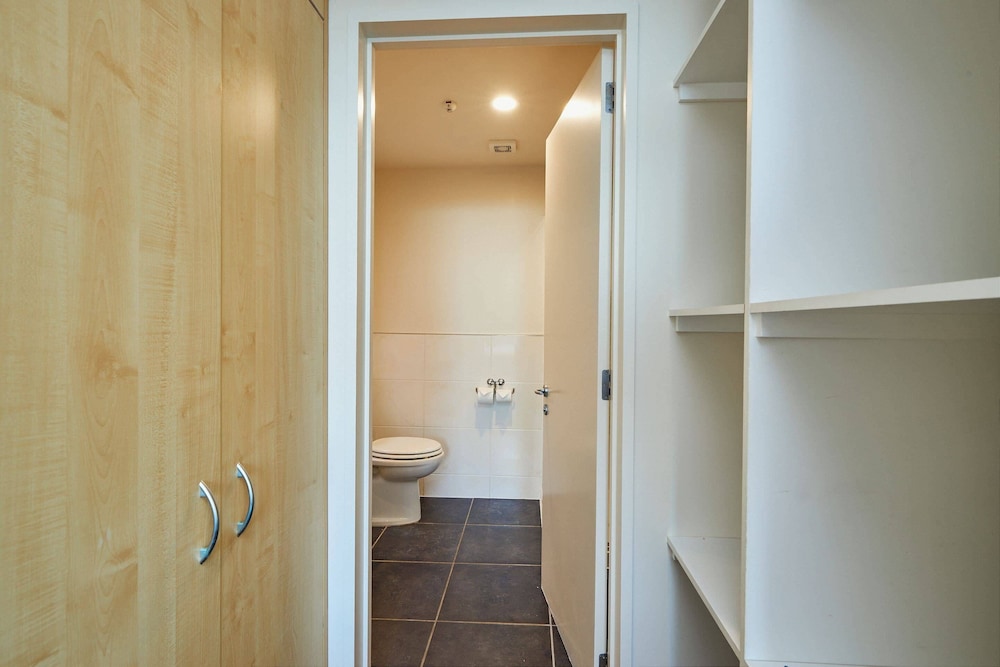 seafront apartment at kaikoura holiday homes