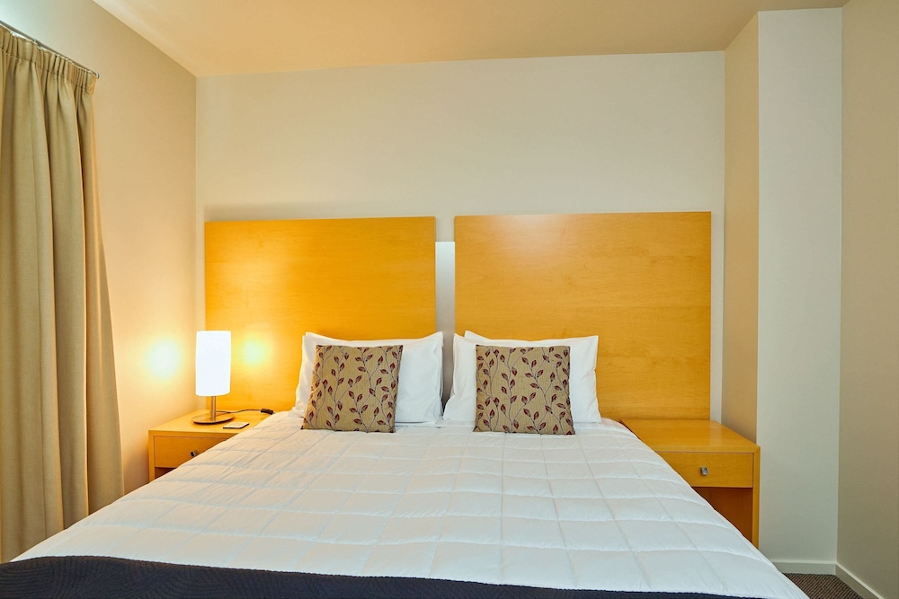 seafront apartment at kaikoura holiday homes