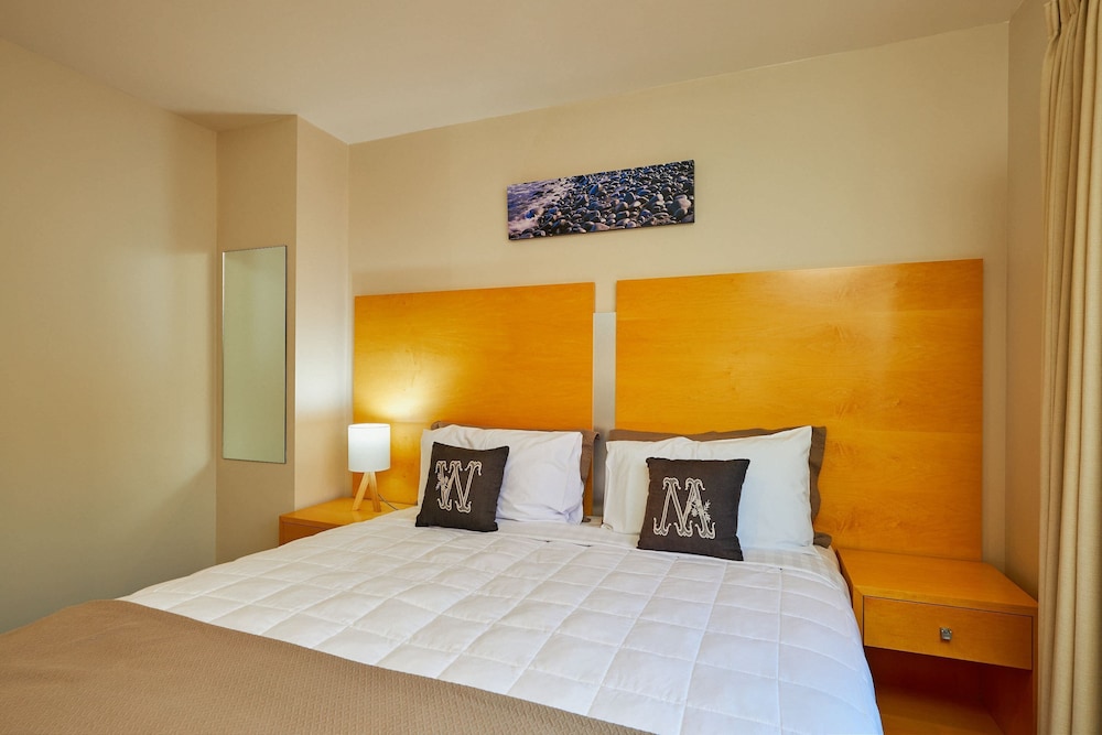 seafront apartment at kaikoura holiday homes