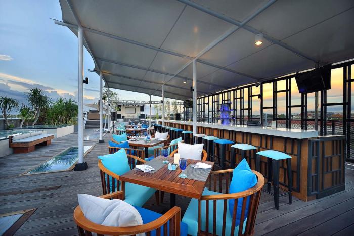 de vins sky hotel seminyak