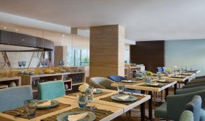 de vins sky hotel seminyak