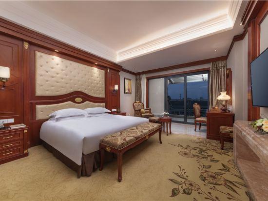 blossom water museum hotel