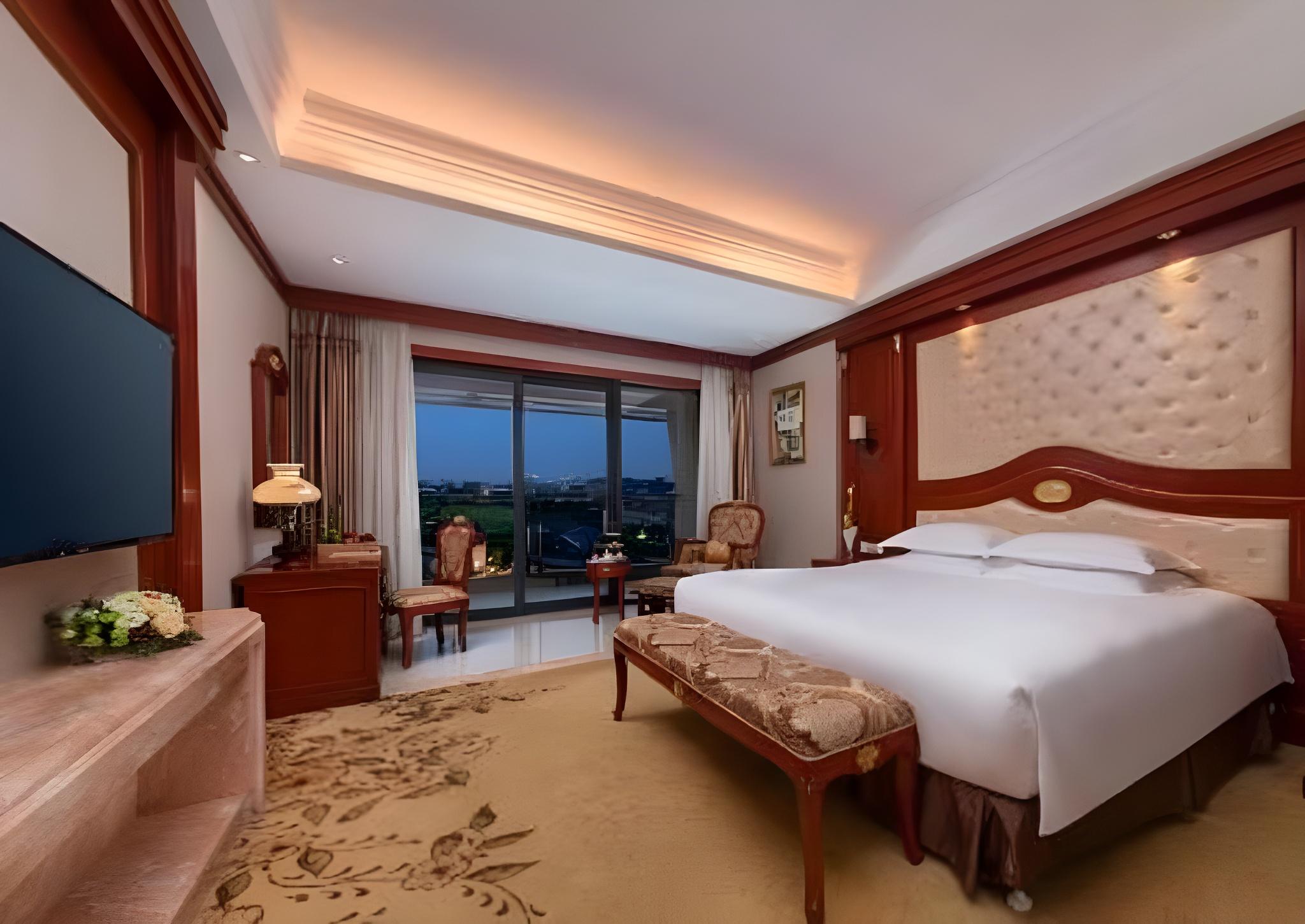 blossom water museum hotel