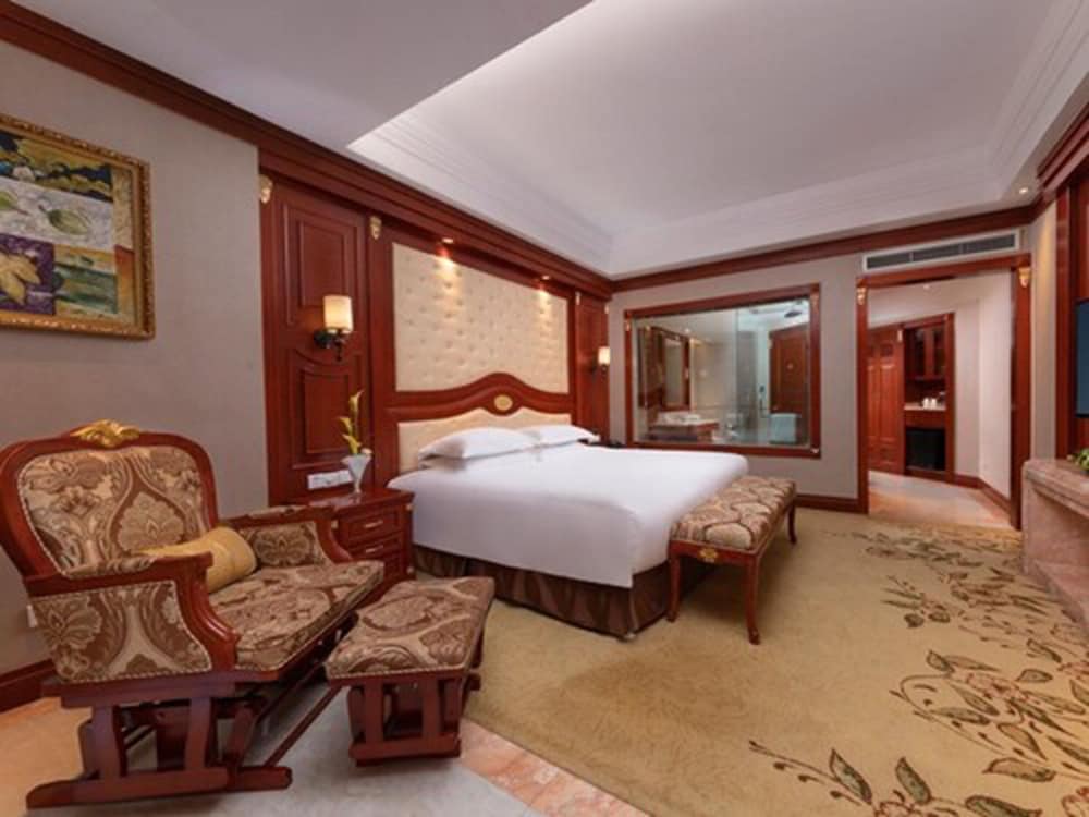 blossom water museum hotel