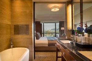 sofitel hangzhou westlake