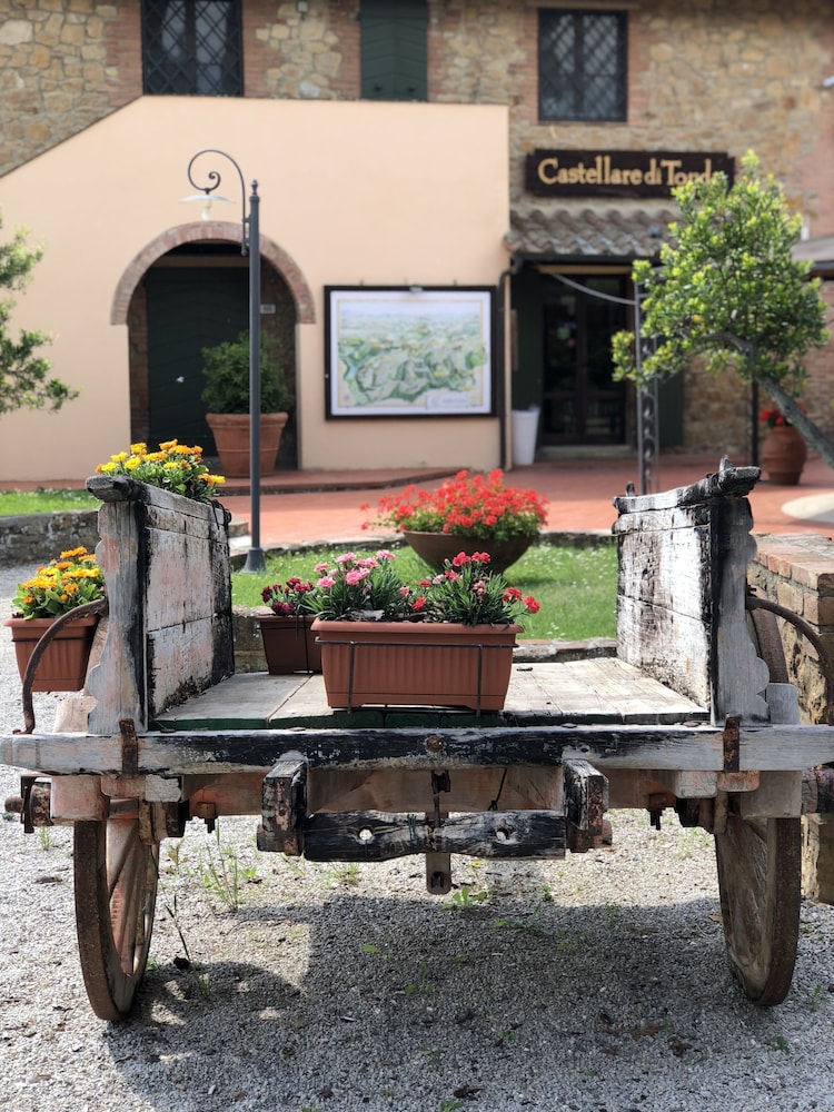 castellare di tonda resort and spa