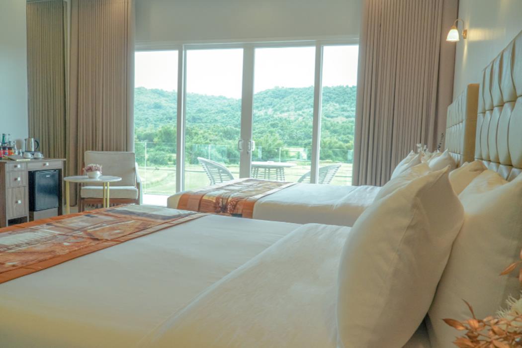 rancho bernardo luxury villas and resort