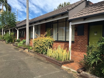 town and country motel