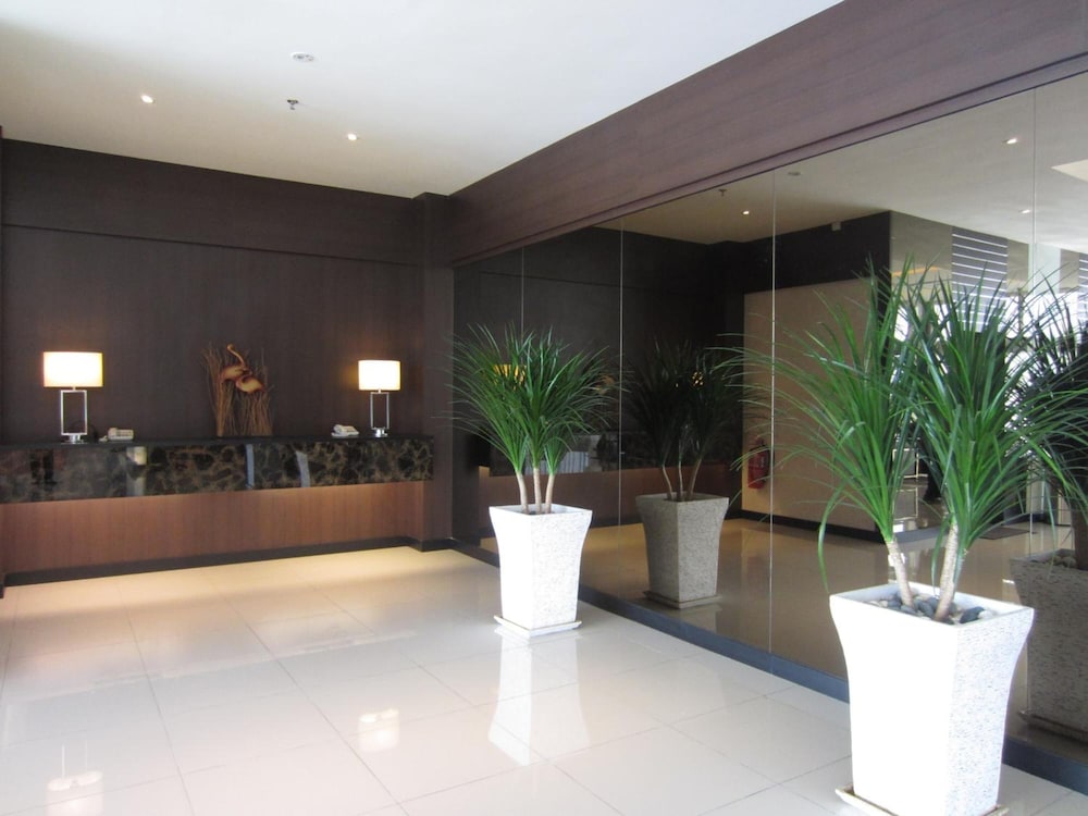 d hotel seri iskandar