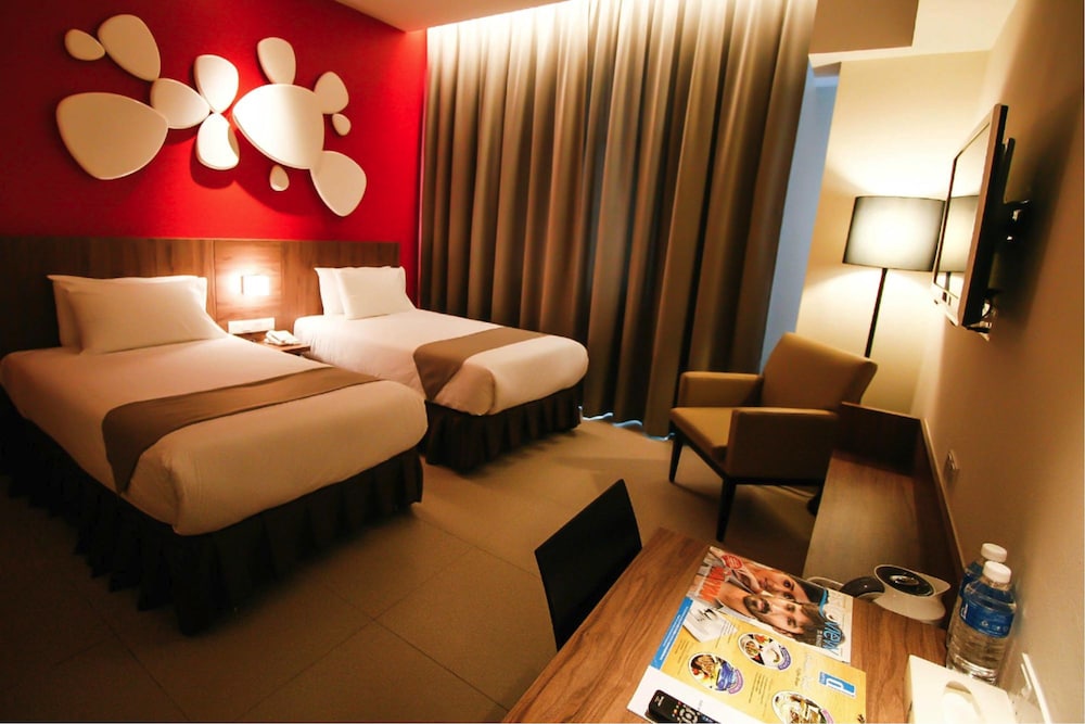 d hotel seri iskandar