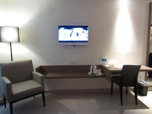 d hotel seri iskandar