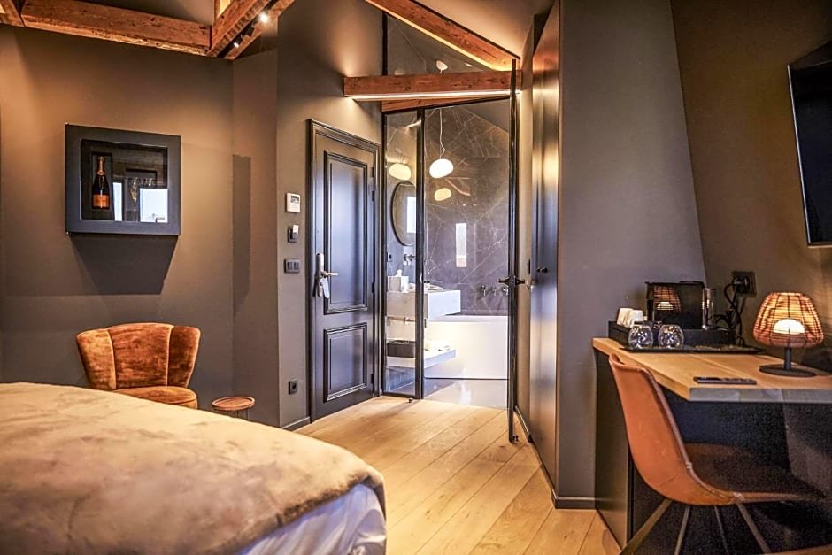 oniro luxury rooms and wellness suites