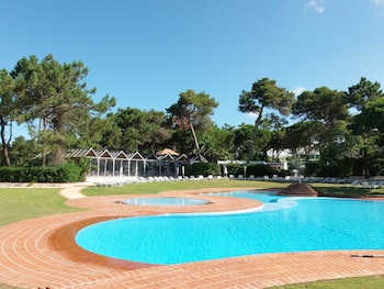 onyria quinta da marinha villas