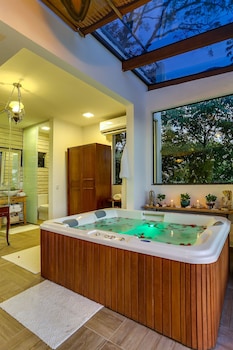 bistro e guest house isadora duncan adults only