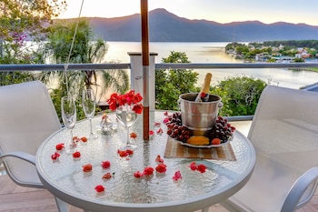bistro e guest house isadora duncan adults only