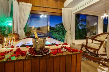 bistro e guest house isadora duncan adults only
