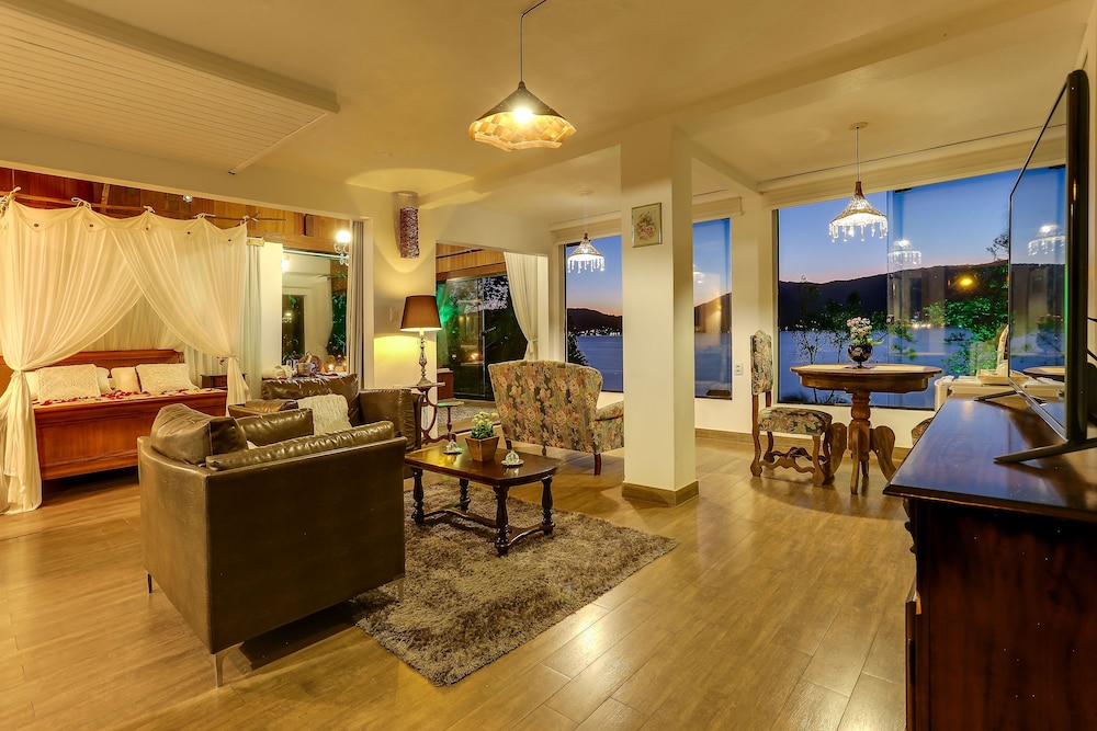 bistro e guest house isadora duncan adults only