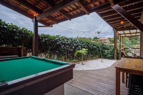 francas house piscina praia do rosa