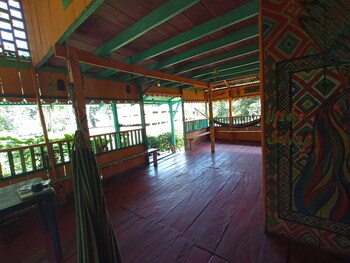 hostal buho amazonas tours