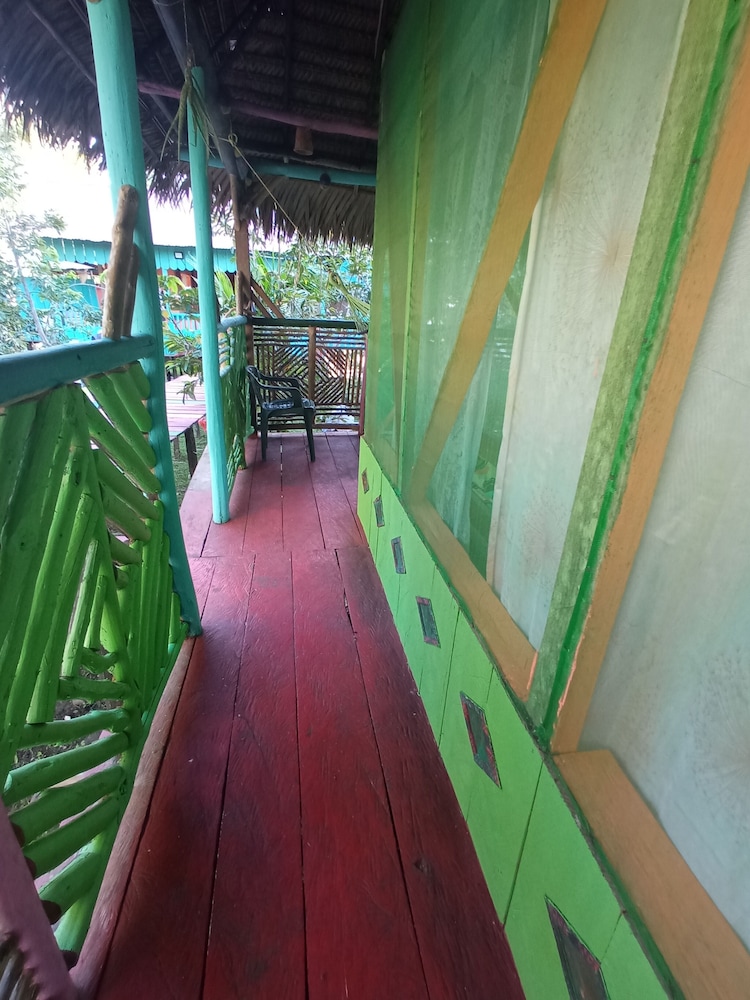 hostal buho amazonas tours