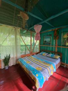 hostal buho amazonas tours