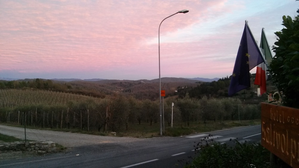 hotel colle etrusco salivolpi