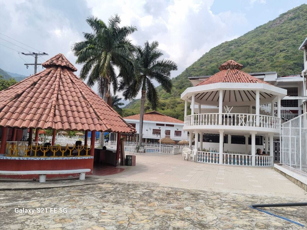 hotel mirador de la montana