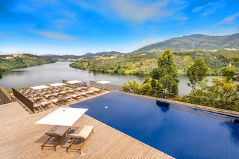 octant douro
