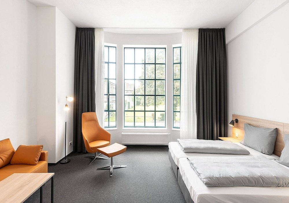 la serviced apartments