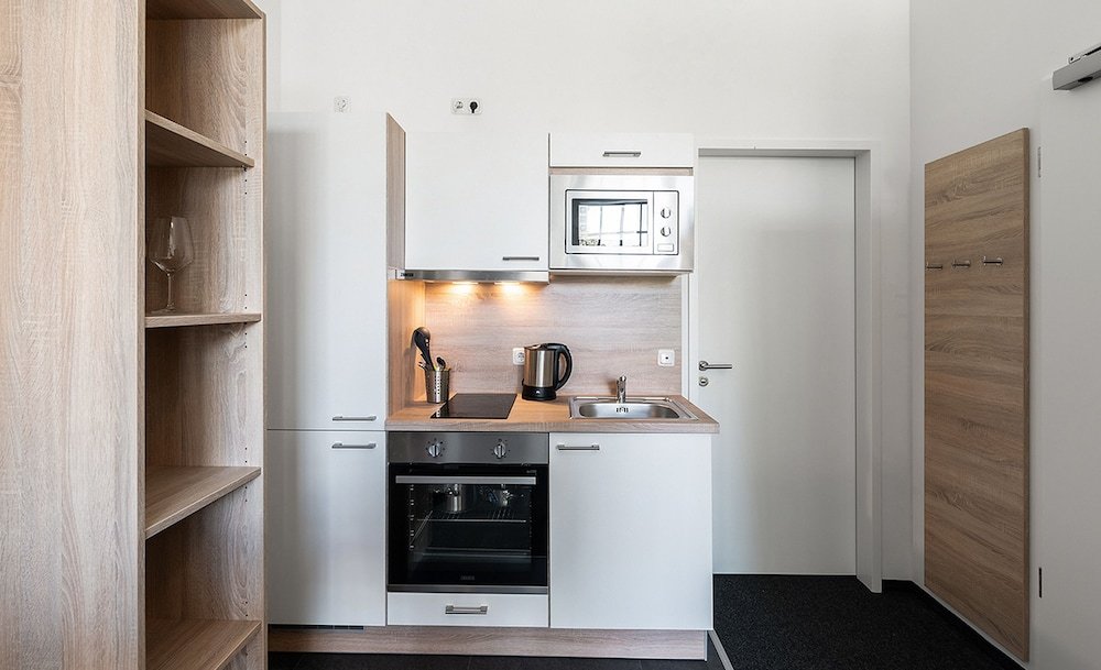 la serviced apartments