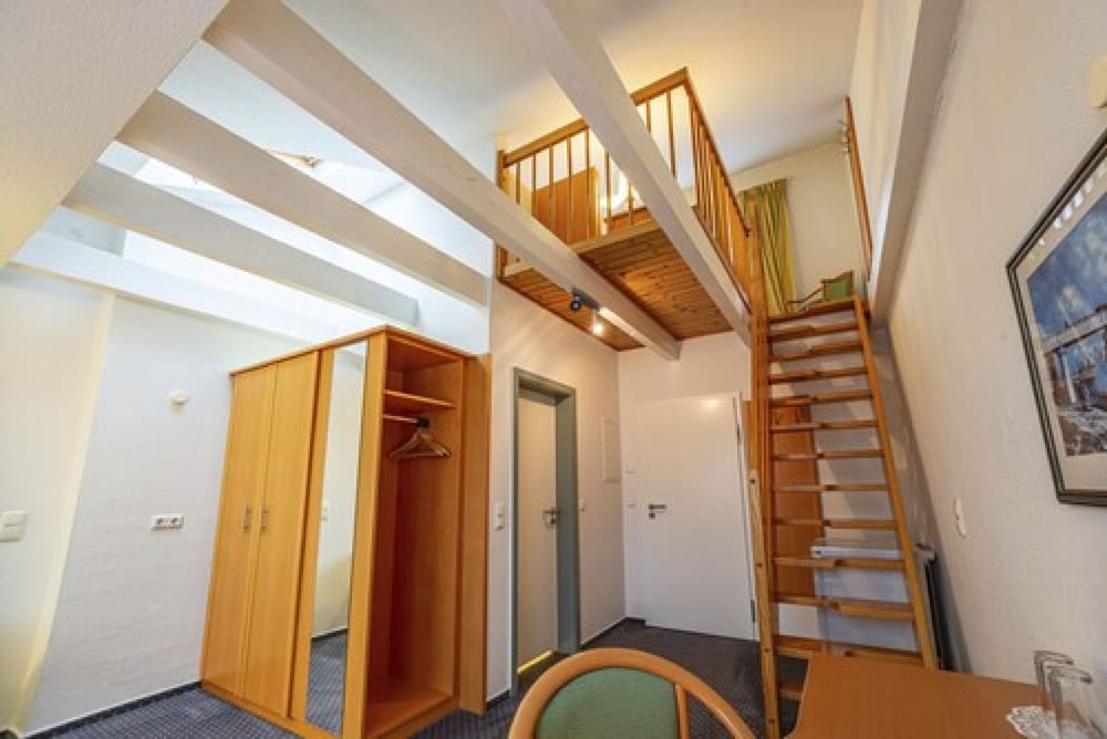 hotel rostock west im kritzmow park