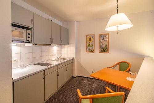 hotel rostock west im kritzmow park