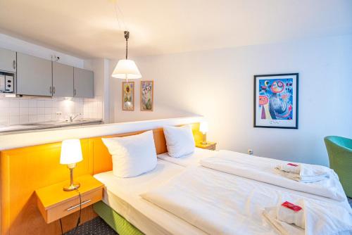 hotel rostock west im kritzmow park