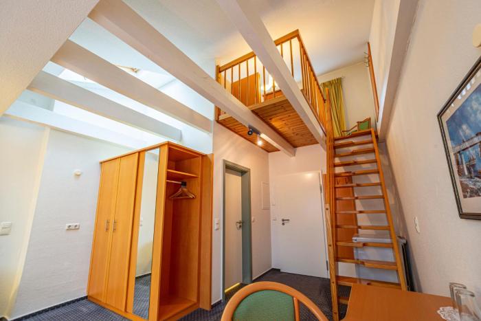 hotel rostock west im kritzmow park