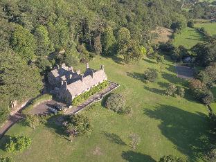 luxury bed and breakfast at bossington hall in exmoor somerset