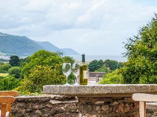 luxury bed and breakfast at bossington hall in exmoor somerset