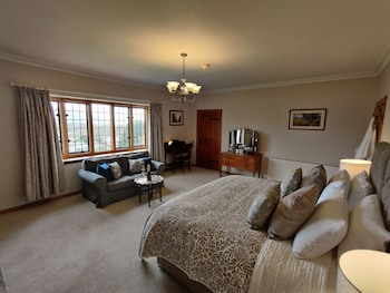 luxury bed and breakfast at bossington hall in exmoor somerset