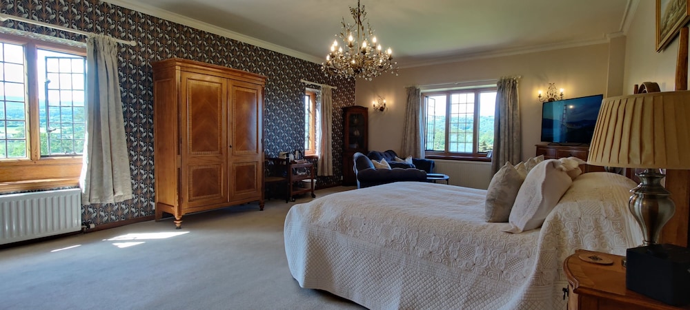 luxury bed and breakfast at bossington hall in exmoor somerset