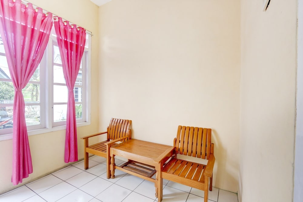 spot on 90156 hotel ramayana