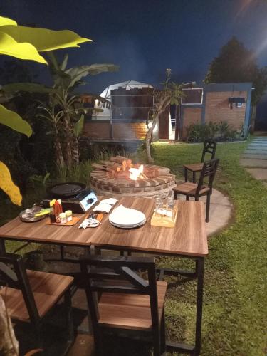 moondock luxury camp