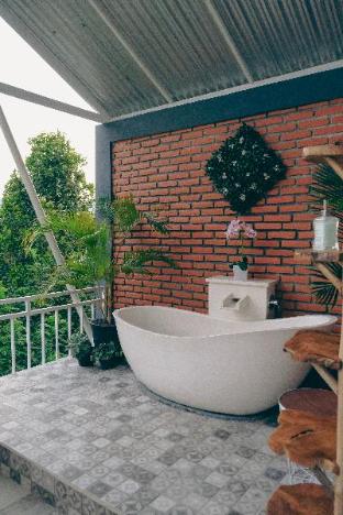 moondock luxury camp