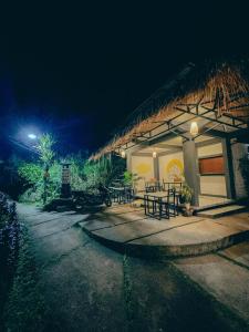 moondock luxury camp