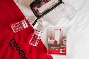 reddoorz near jalan kolonel haji burlian palembang